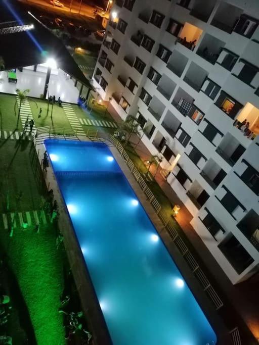 Appartement Chic Avec Piscine Oued Laou Exterior foto